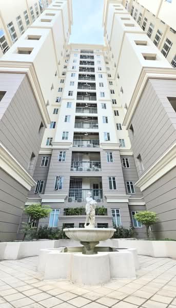 Cavendish Park, 16 Pine Grove, 3 Bedrooms, 1,410 sqft, Condominium For Sale, by Cillia Yow, 500233260 - Exterior - PropertyGuru.com.sg