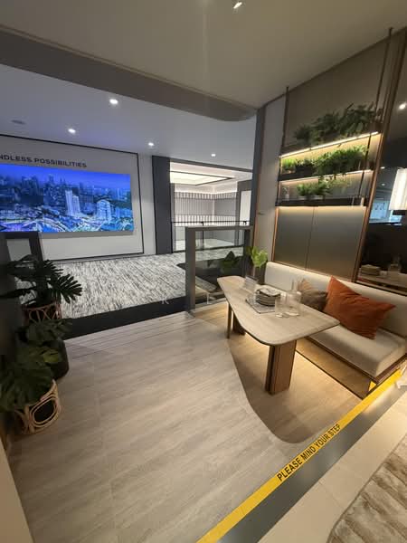 Union Square Residences, 28 Havelock Road,, 2 Bedrooms, 743 sqft, Condominium For Sale, by KK Lee, 500233286 - Balcony - PropertyGuru.com.sg