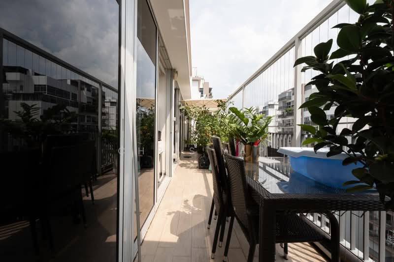 CityLife @ Tampines, , 3 Bedrooms, 1,259 sqft, Condominium For Sale, by Chris Yap, 500233288 - Balcony - PropertyGuru.com.sg