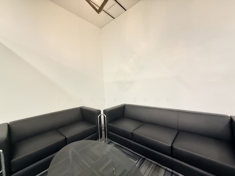 The Heeren, 260 Orchard Road, 723 sqft, Office For Rent, by Joanna Zhou, 500233291 - Living Room - CommercialGuru.com.sg