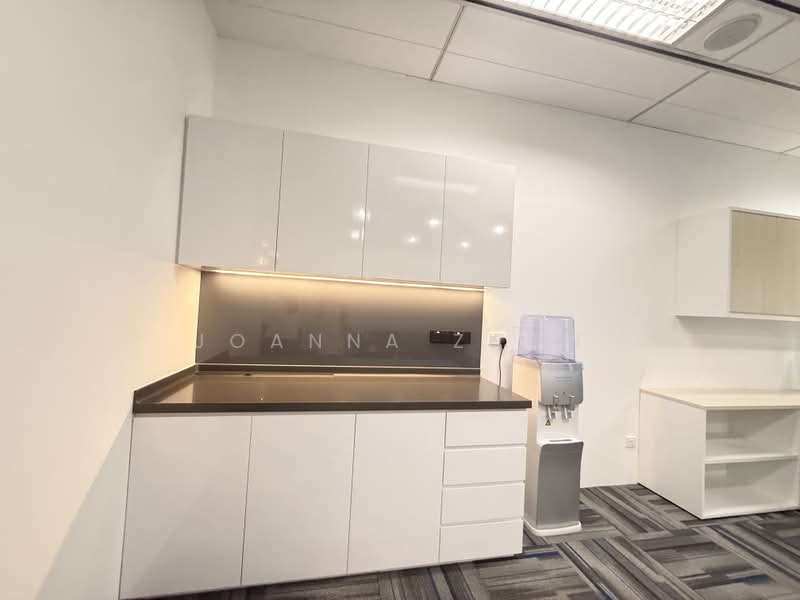 The Heeren, 260 Orchard Road, 723 sqft, Office For Rent, by Joanna Zhou, 500233291 - Interior - CommercialGuru.com.sg