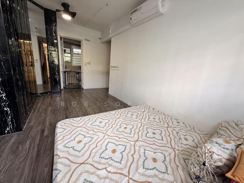 442C Bukit Batok West Avenue 8, 442C Bukit Batok West Avenue 8, 3 Bedrooms, 990 sqft, HDB Flat For Sale, by Bob Sophian, 500233295 - Bedroom - PropertyGuru.com.sg