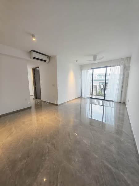 Norwood Grand, 10 Champions Way, Admiralty / Woodlands, 4 Bedrooms, 1,313 sqft, Condominium For Sale, by Edmund Lim, 500233317 - Living Room - PropertyGuru.com.sg