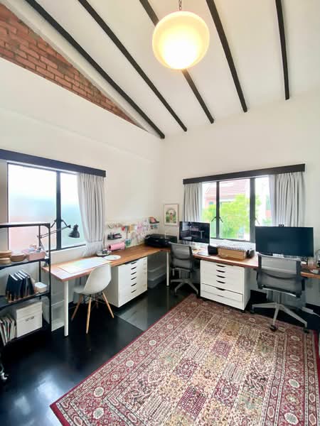 The lofty apartment on Bristol road, , 2 Bedrooms, 1,259 sqft, Walk-up Apartment For Rent, by Eunice Tan, 500233318 - PropertyGuru.com.sg