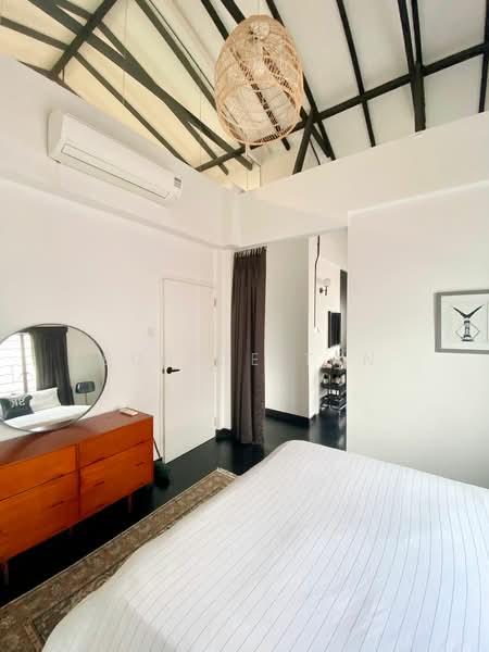 The lofty apartment on Bristol road, , 2 Bedrooms, 1,259 sqft, Walk-up Apartment For Rent, by Eunice Tan, 500233318 - PropertyGuru.com.sg