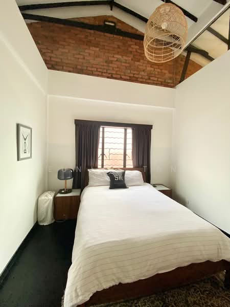 The lofty apartment on Bristol road, , 2 Bedrooms, 1,259 sqft, Walk-up Apartment For Rent, by Eunice Tan, 500233318 - PropertyGuru.com.sg