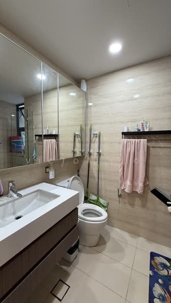 The Palette, 115 Pasir Ris Grove, 3 Bedrooms, 872 sqft, Condominium For Sale, by Victor Yeo, 500233328 - Bathroom - PropertyGuru.com.sg