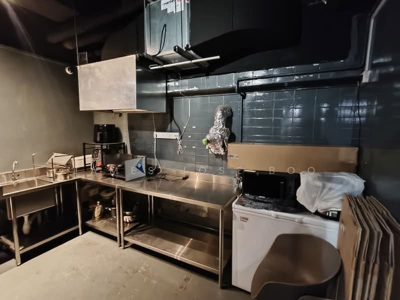 Huge Bugis 7k space | Suits golf simulator, spa, esports | Open to discussions, , 7,100 sqft, Mall Shop For Rent, by James Jose Boo, 500233330 - CommercialGuru.com.sg