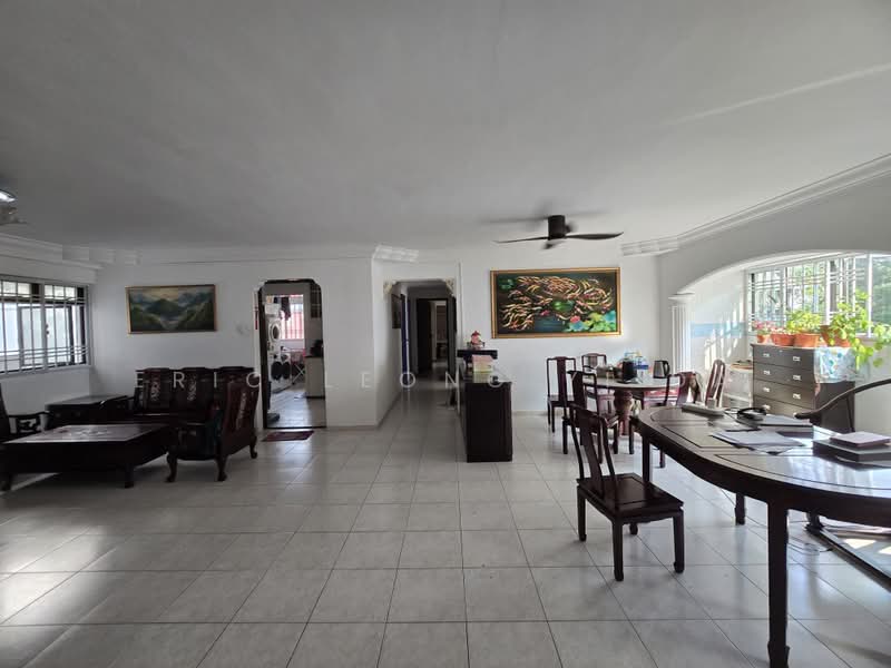 528 Woodlands Drive 14, 528 Woodlands Drive 14, 4 Bedrooms, 1,561 sqft, HDB Flat For Sale, by Eric Leong Yi Da, 500233339 - Living Room - PropertyGuru.com.sg