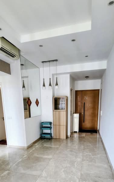 Kingsford Hillview Peak, 105 Hillview Rise, 2 Bedrooms, 786 sqft, Condominium For Rent, by Isaac Lin, 500233346 - Entrance - PropertyGuru.com.sg