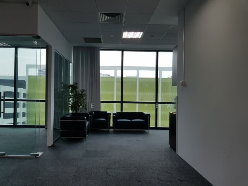 Vision Exchange, 2 Venture Drive, 1,689 sqft, Office For Sale, by Evelyn Yew, 500233347 - Interior - CommercialGuru.com.sg