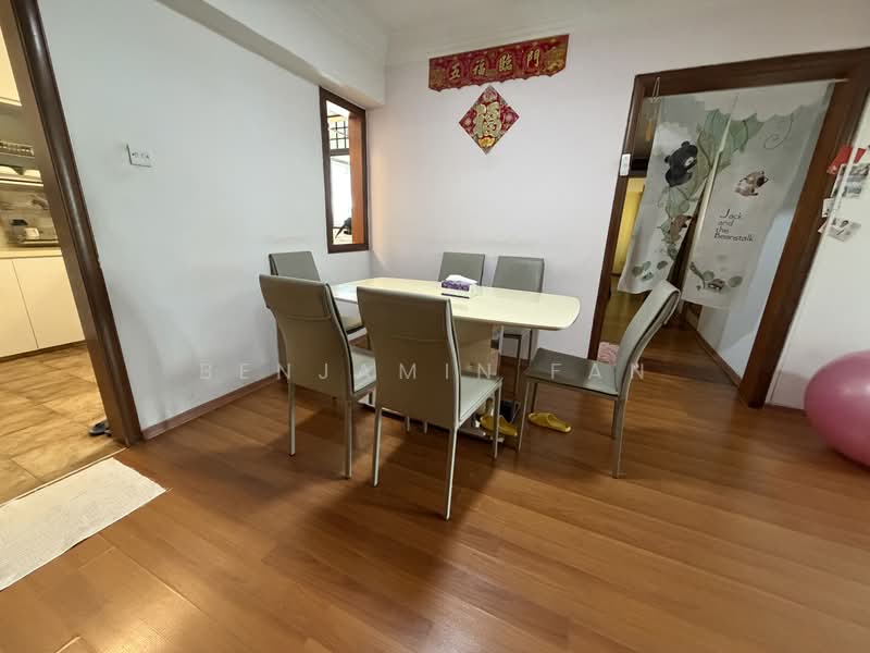 682A Woodlands Drive 62, 682A Woodlands Drive 62, 3 Bedrooms, 1,130 sqft, HDB Flat For Sale, by Benjamin Fan, 500233348 - Dining Room - PropertyGuru.com.sg