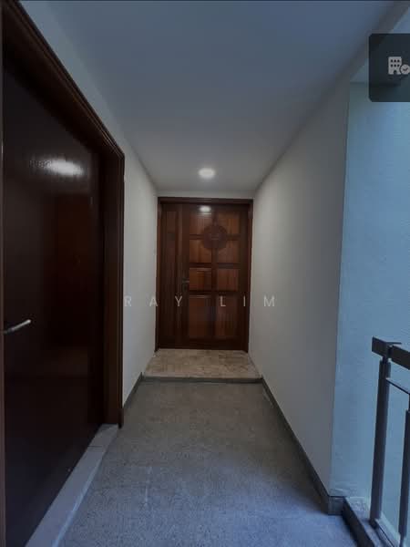 Cavenagh Lodge, 81 Cavenagh Road, 4 Bedrooms, 1,648 sqft, Apartment For Rent, by Ray Lim, 500233351 - Corridor - PropertyGuru.com.sg
