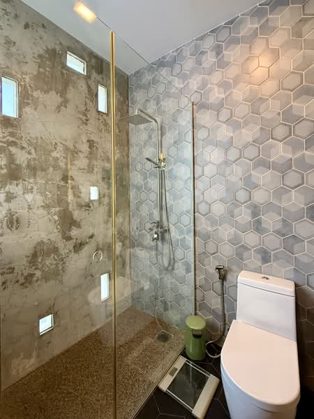 340 Onan Road, Onan Road, 3 Bedrooms, 1,580 sqft, Terraced House For Rent, by Shawn Tan, 500233353 - Bathroom - PropertyGuru.com.sg