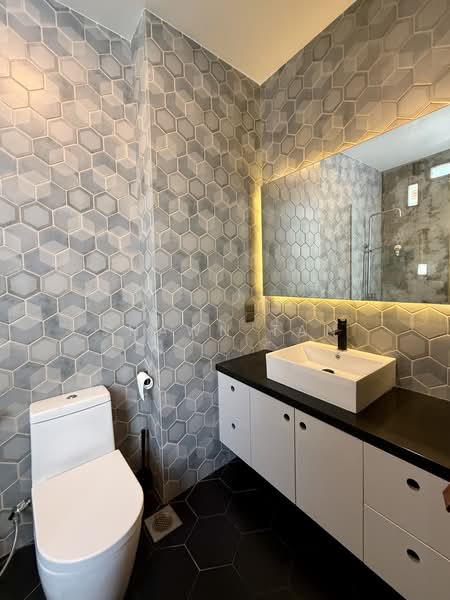 340 Onan Road, Onan Road, 3 Bedrooms, 1,580 sqft, Terraced House For Rent, by Shawn Tan, 500233353 - Bathroom - PropertyGuru.com.sg