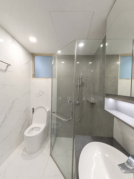 Parc Palais, 57 Hume Avenue, 4 Bedrooms, 1,582 sqft, Condominium For Sale, by Jaslyn Ang, 500233356 - Common Bathroom - PropertyGuru.com.sg