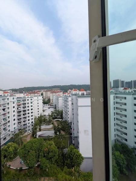 Parc Palais, 57 Hume Avenue, 4 Bedrooms, 1,582 sqft, Condominium For Sale, by Jaslyn Ang, 500233356 - bedroom view - PropertyGuru.com.sg