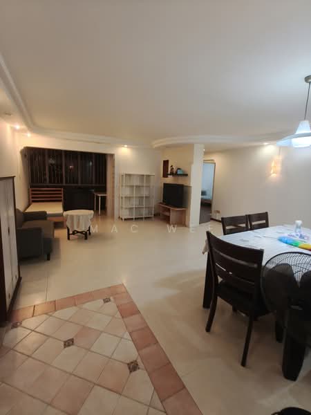 200D Sengkang East Road, 200D Sengkang East Road, 3 Bedrooms, 1,148 sqft, HDB Flat For Rent, by Mac Wee, 500233362 - Living Room - PropertyGuru.com.sg