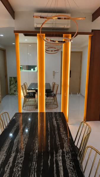 Esparina Residences, 125 Compassvale Bow, 3 Bedrooms, 1,001 sqft, Condominium For Sale, by Dennis Lim, 500233363 - Dining Room - PropertyGuru.com.sg