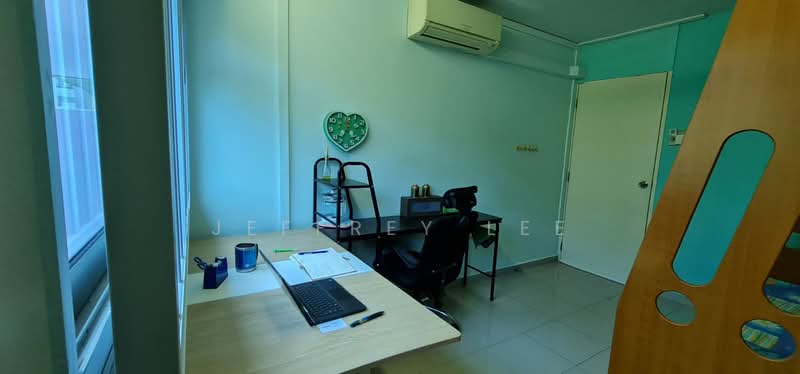 821 Woodlands Street 82, 821 Woodlands Street 82, Room Rental, 150 sqft, HDB Flat For Rent, by Jeffrey Lee, 500233367 - Study - PropertyGuru.com.sg