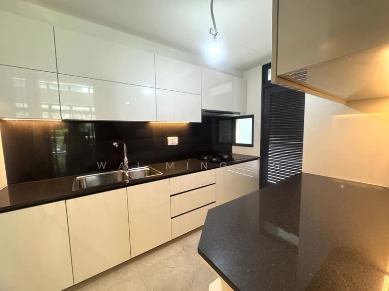 Belgravia Ace, 473 553, Seletar / Yio Chu Kang, 5 Bedrooms, 4,370 sqft, Semi-Detached House For Sale, by Wai Ming Ng, 500233370 - Kitchen - PropertyGuru.com.sg