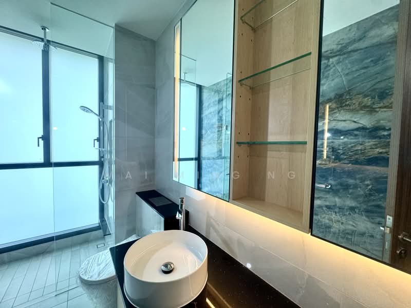Belgravia Ace, 473 553, Seletar / Yio Chu Kang, 5 Bedrooms, 4,370 sqft, Semi-Detached House For Sale, by Wai Ming Ng, 500233370 - Bathroom - PropertyGuru.com.sg