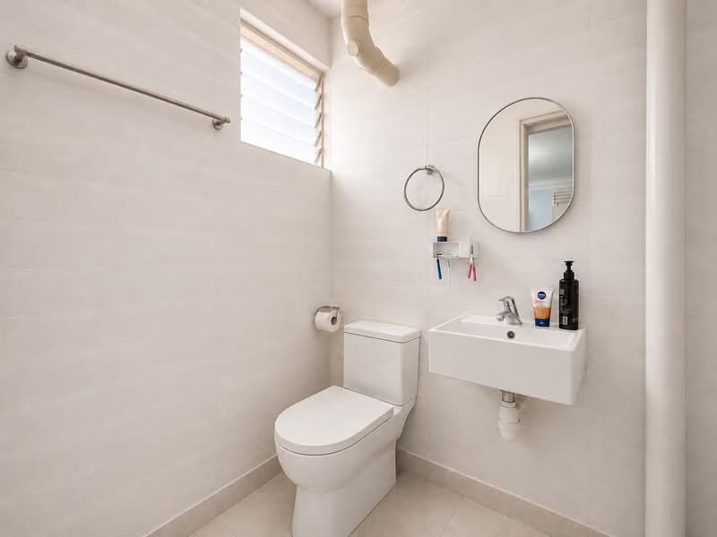 706 Yishun Avenue 5, 706 Yishun Avenue 5, 2 Bedrooms, 732 sqft, HDB Flat For Sale, by Esther Cai, 500233382 - Bathroom - PropertyGuru.com.sg