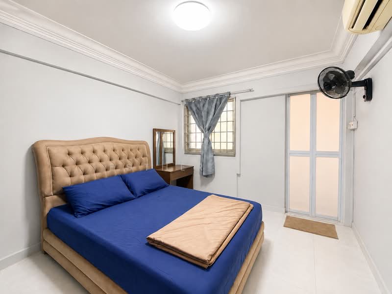 706 Yishun Avenue 5, 706 Yishun Avenue 5, 2 Bedrooms, 732 sqft, HDB Flat For Sale, by Esther Cai, 500233382 - Bedroom - PropertyGuru.com.sg