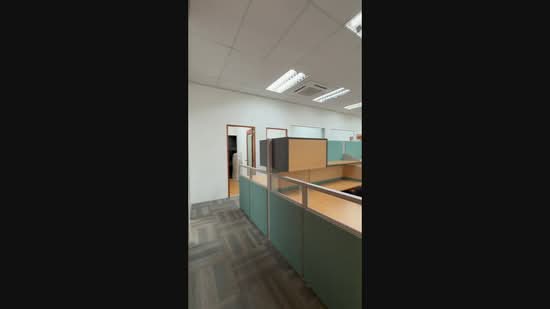 Tradehub 21, 18 Boon Lay Way, 1,507 sqft, Light Industrial (B1) For Rent, by Winchester Lin, 500233391 - CommercialGuru.com.sg