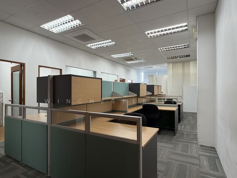 Tradehub 21, 18 Boon Lay Way, 1,507 sqft, Light Industrial (B1) For Rent, by Winchester Lin, 500233391 - Interior - CommercialGuru.com.sg