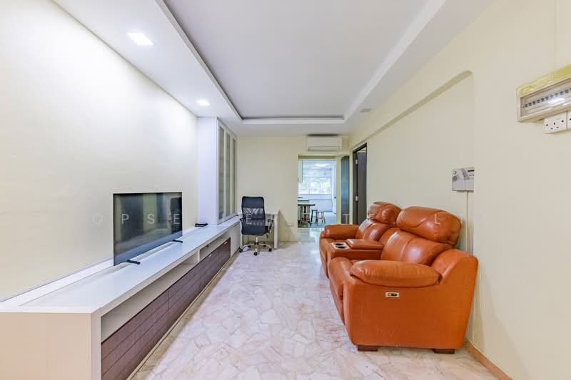 276 Tampines Street 22, 276 Tampines Street 22, 2 Bedrooms, 797 sqft, HDB Flat For Sale, by Elaine Wong, 500233414 - Living Room - PropertyGuru.com.sg