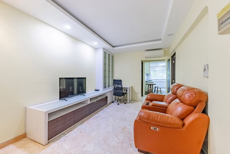 276 Tampines Street 22, 276 Tampines Street 22, 2 Bedrooms, 797 sqft, HDB Flat For Sale, by Elaine Wong, 500233414 - Living Room - PropertyGuru.com.sg