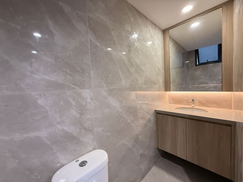 Glendale Park, 21 Hillview Avenue, 3 Bedrooms, 1,389 sqft, Condominium For Rent, by David Lim 林伟达, 500233421 - Bathroom - PropertyGuru.com.sg