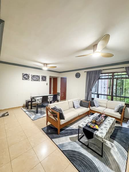 981D Buangkok Crescent, 981D Buangkok Crescent, 3 Bedrooms, 969 sqft, HDB Flat For Sale, by Ram Subra, 500233429 - Living Room - PropertyGuru.com.sg