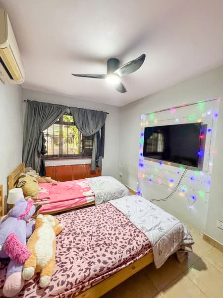 981D Buangkok Crescent, 981D Buangkok Crescent, 3 Bedrooms, 969 sqft, HDB Flat For Sale, by Ram Subra, 500233429 - Bedroom - PropertyGuru.com.sg