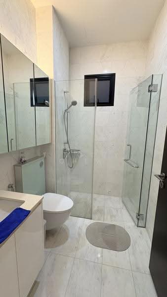 Garden Park Residences, 25 Lorong M Telok Kurau, East Coast / Marine Parade, 3 Bedrooms, 883 sqft, Apartment For Rent, by Timothy Chew, 500233431 - Master Bathroom - PropertyGuru.com.sg