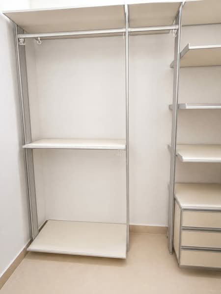 Seahill, West Coast Crescent, 2 Bedrooms, 786 sqft, Condominium For Sale, by LB Toh, 500233435 - Interior - PropertyGuru.com.sg