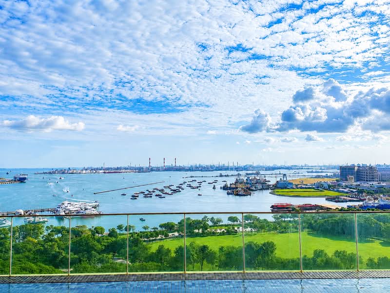 Seahill, West Coast Crescent, 2 Bedrooms, 786 sqft, Condominium For Sale, by LB Toh, 500233435 - View - PropertyGuru.com.sg