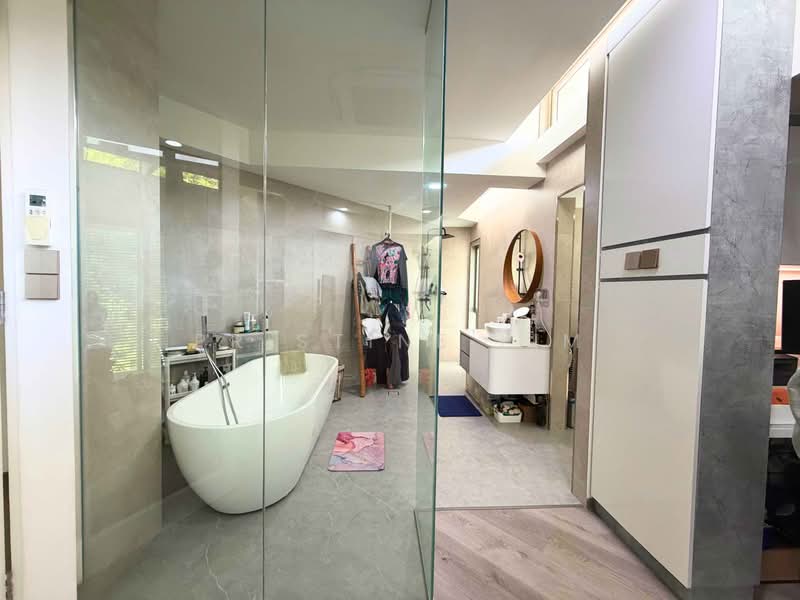 The Teneriffe, 110 Laurel Wood Avenue, 4 Bedrooms, 3,897 sqft, Cluster House For Sale, by Pristine Lim, 500233440 - Bathroom - PropertyGuru.com.sg