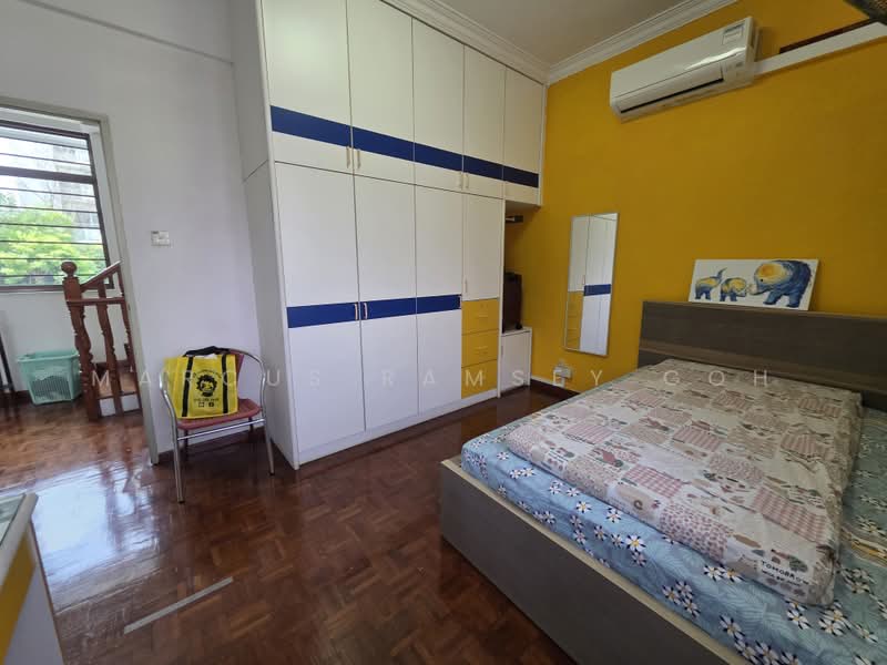 Huge Landed District 19 Kovan Hougang, , 6 Bedrooms, 4,204 sqft, Corner Terrace For Sale, by Marcus Ramsey Goh, 500233443 - Bedroom - PropertyGuru.com.sg