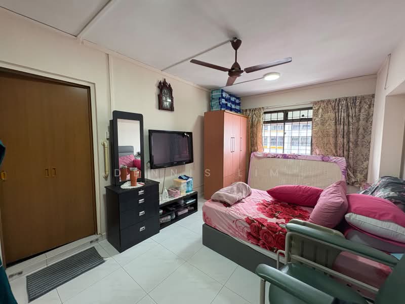 224D Compassvale Walk, 224D Compassvale Walk, 3 Bedrooms, 1,098 sqft, HDB Flat For Sale, by Dennis Lim, 500233458 - Bedroom - PropertyGuru.com.sg