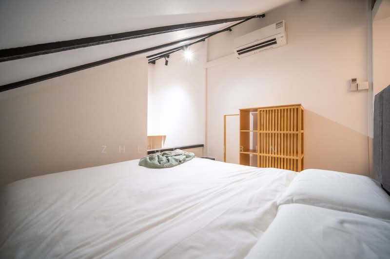 392 East Coast Road, , Studio, 250 sqft, Walk-up Apartment For Rent, by Zheng Libin, 500233462 - Bedroom - PropertyGuru.com.sg