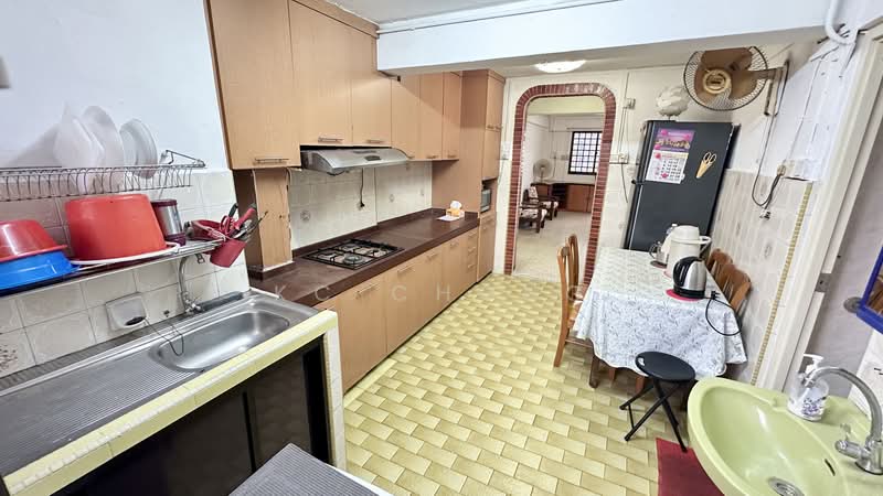 11 Upper Boon Keng Road, 11 Upper Boon Keng Road, 2 Bedrooms, 700 sqft, HDB Flat For Sale, by KC Chong, 500233476 - PropertyGuru.com.sg