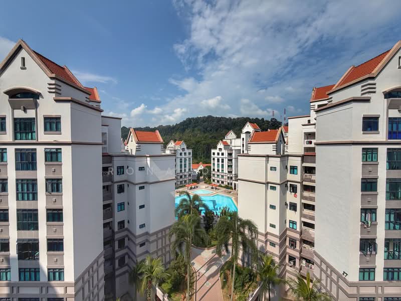 Hume Park I, 3 Hume Avenue, 3 Bedrooms, 1,270 sqft, Condominium For Sale, by Ronald Lam, 500233477 - Exterior - PropertyGuru.com.sg