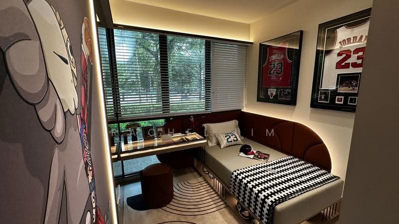 Lucerne Grand, Lakeside Drive, Boon Lay / Jurong / Tuas, 4 Bedrooms, 1,432 sqft, Condominium For Sale, by Rachel Lim, 500233481 - Bedroom - PropertyGuru.com.sg
