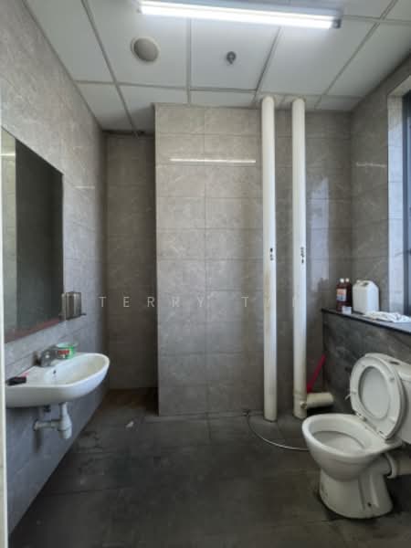 REVV, 1 Corporation Drive, 1,798 sqft, Factory / Workshop (B2) For Rent, by Terry Tan, 500233482 - Bathroom - CommercialGuru.com.sg