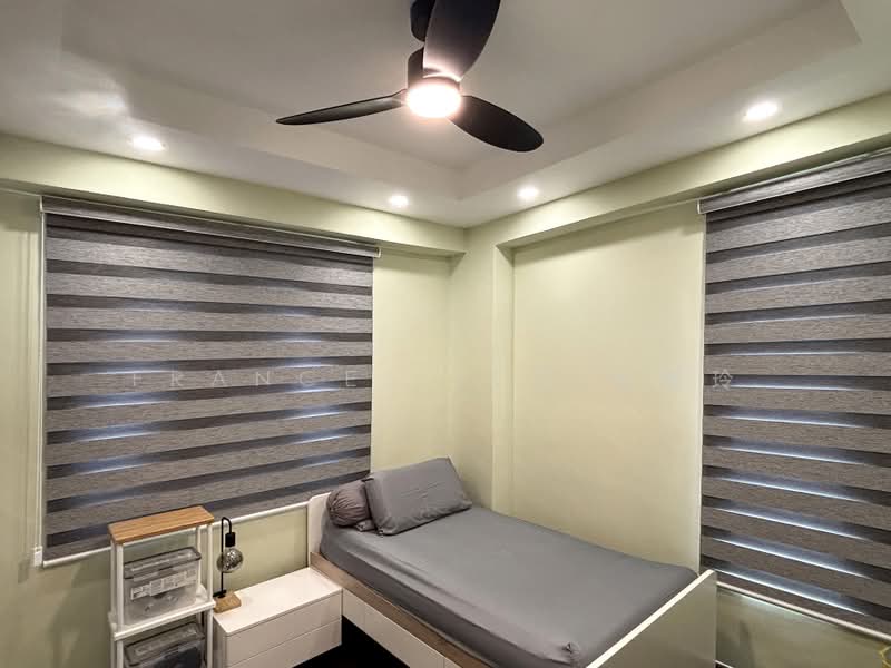 Le Hill, 42 Pasir Panjang Hill, 2 Bedrooms, 1,324 sqft, Condominium For Sale, by Frances Teo 张佩玲, 500233485 - Common Bedroom - PropertyGuru.com.sg