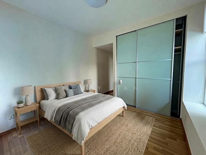 Parc Emily, 7 Mount Emily Road, 2 Bedrooms, 893 sqft, Condominium For Rent, by Kelly Tan, 500233494 - Bedroom - PropertyGuru.com.sg