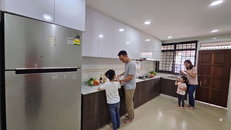 Lentor Place, Lentor Place, 4 Bedrooms, 2,800 sqft, Terraced House For Rent, by Michael Long, 500233497 - Kitchen - PropertyGuru.com.sg