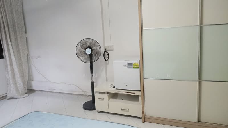 816 Yishun Street 81, 816 Yishun Street 81, Sembawang / Yishun, Room Rental, 150 sqft, HDB Flat For Rent, by Susanne Chan, 500233499 - Interior - PropertyGuru.com.sg
